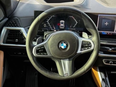 Used 2025 BMW X5 sDrive40i w/ M Sport Package RWD image 10