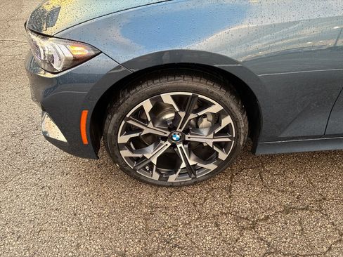 New 2026 BMW 330i xDrive Sedan w/ Convenience Package AWD/4WD image 9