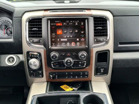 Used 2014 RAM 1500 Laramie w/ Convenience Group image 19