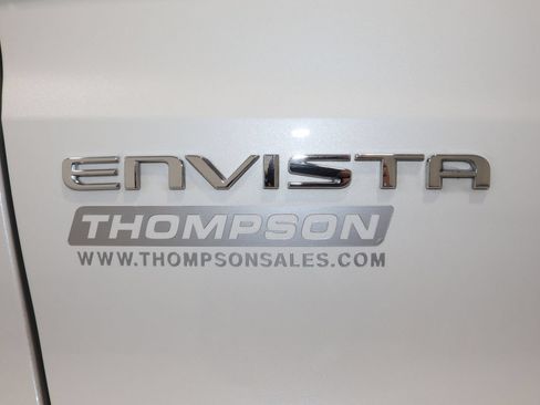 Used 2024 Buick Envista Avenir FWD image 33