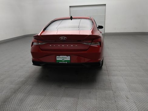 Used 2023 Hyundai Elantra SEL FWD image 7