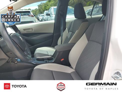 Used 2025 Toyota Corolla LE FWD image 19