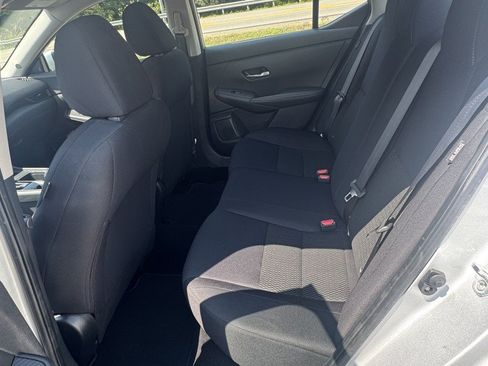 Used 2022 Nissan Sentra S FWD image 9