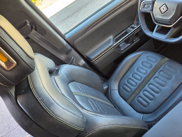 Used 2022 Rivian R1S Launch Edition Quad AWD/4WD image 45