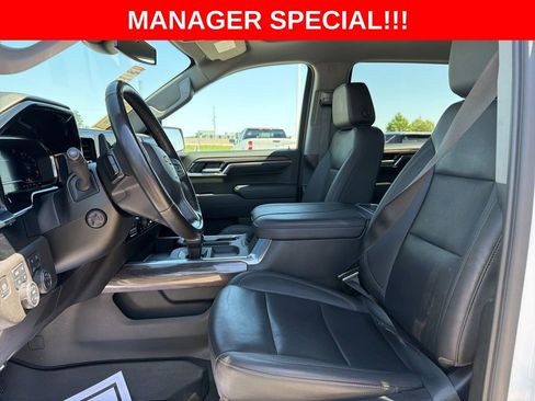 Used 2024 Chevrolet Silverado 1500 LTZ AWD/4WD image 22