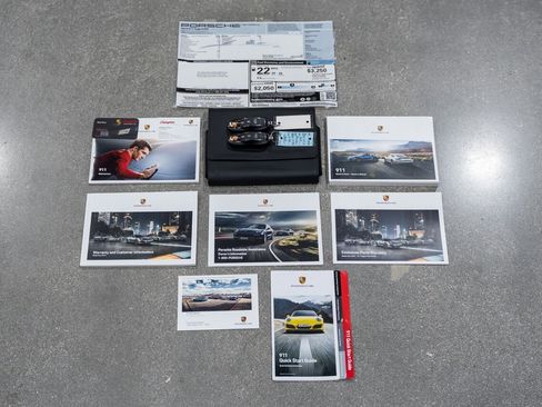 Used 2019 Porsche 911 AWD/4WD image 29