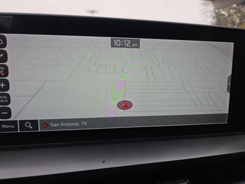 Used 2024 Kia Telluride LX image 11