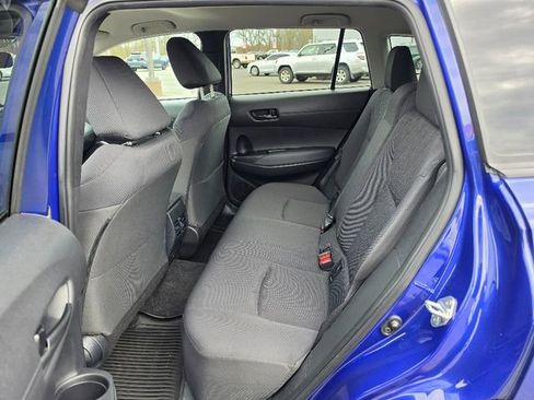 Used 2022 Toyota Corolla Cross LE AWD/4WD image 22