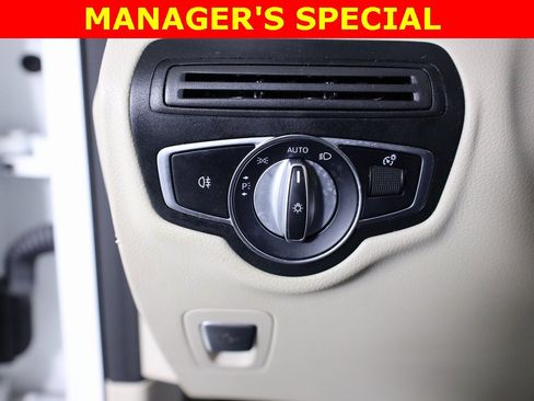 Used 2021 Mercedes-Benz GLC 300 GLC 300 image 14