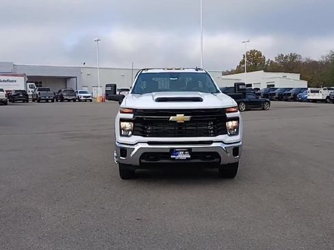 New 2025 Chevrolet Silverado 3500 W/T w/ WT Convenience Package image 3