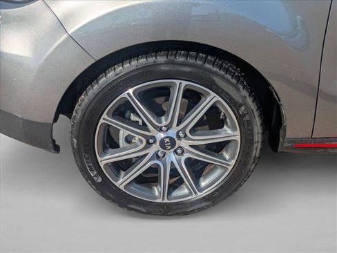 Used 2019 Kia Soul ! image 20