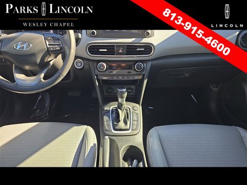 Used 2020 Hyundai Kona Limited w/ Cargo Package image 12