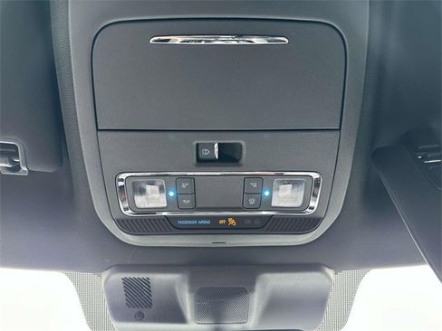 New 2025 Ford F150 Lariat w/ Equipment Group 502A High image 36