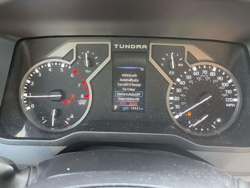 Used 2025 Toyota Tundra SR w/ SR Tow Package AWD/4WD image 20