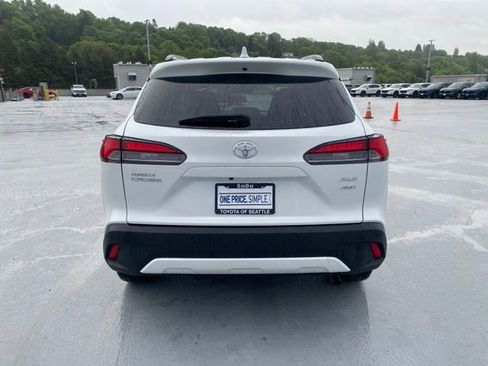 Certified 2023 Toyota Corolla Cross XLE w/ Convenience Package AWD/4WD image 11