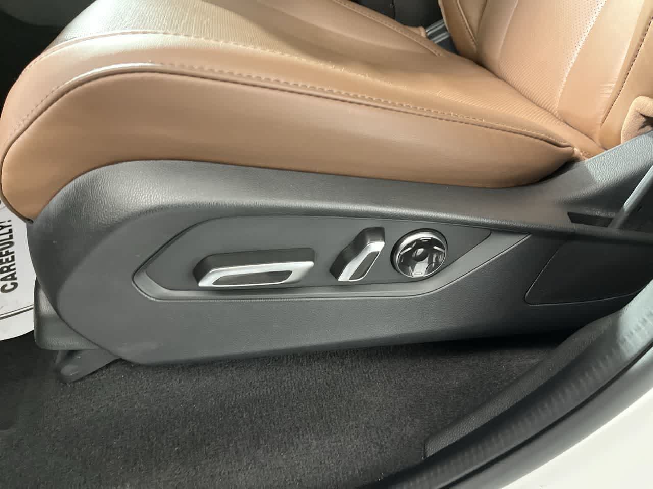 Certified 2024 Acura MDX w/ Technology Package AWD/4WD image 14