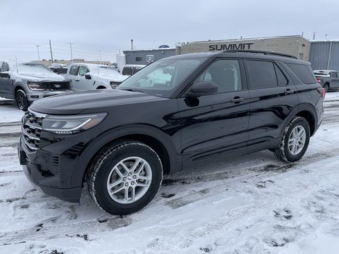 New 2026 Ford Explorer Active image 6