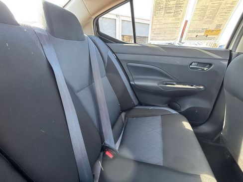 Used 2025 Nissan Versa SV FWD image 35