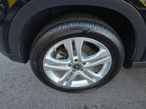 Used 2018 Mercedes-Benz GLA 250 4MATIC image 26