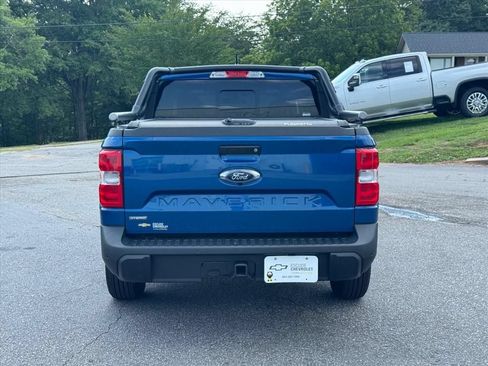 Used 2024 Ford Maverick Lariat FWD image 4