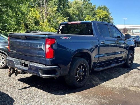 Used 2021 Chevrolet Silverado 1500 Custom AWD/4WD image 4