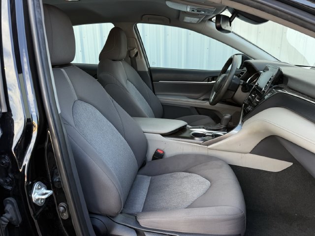 Used 2023 Toyota Camry LE w/ Convenience Package FWD image 24