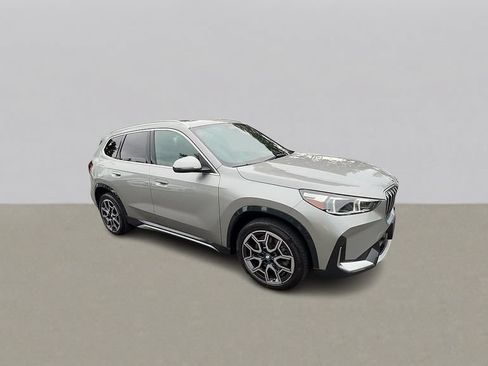 Used 2023 BMW X1 xDrive28i w/ Premium Package AWD/4WD image 2