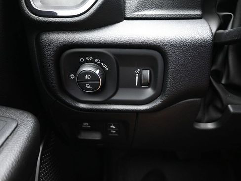 Used 2022 RAM 1500 Big Horn w/ Built-to-serve Edition AWD/4WD image 18