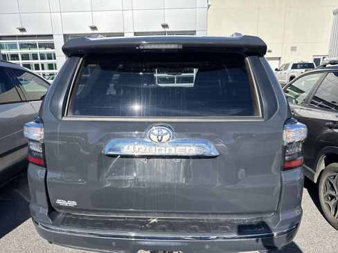 Used 2024 Toyota 4Runner Limited image 9