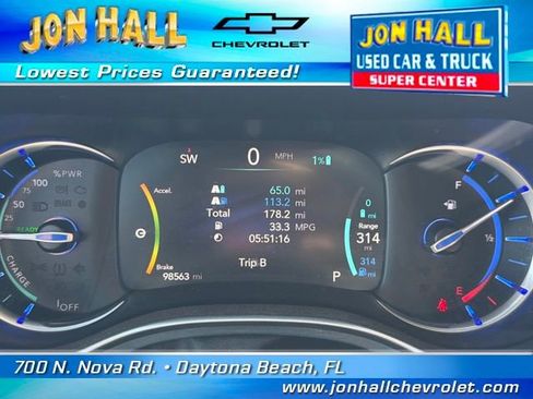 Used 2020 Chrysler Pacifica Touring-L w/ S Appearance Package image 20