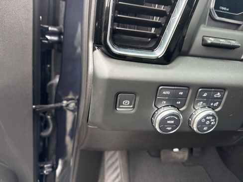 Used 2024 GMC Sierra 1500 Denali image 22