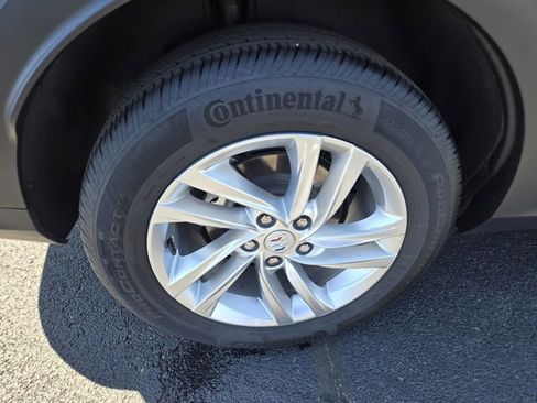 Used 2025 Buick Envista Preferred FWD image 40