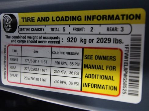 Used 2023 Ford F150 Lightning XLT image 47