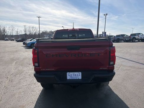 Used 2024 Chevrolet Colorado ZR2 w/ LPO, Flex Utility Package image 4