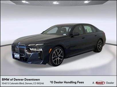 New 2026 BMW 750e xDrive w/ Premium Package