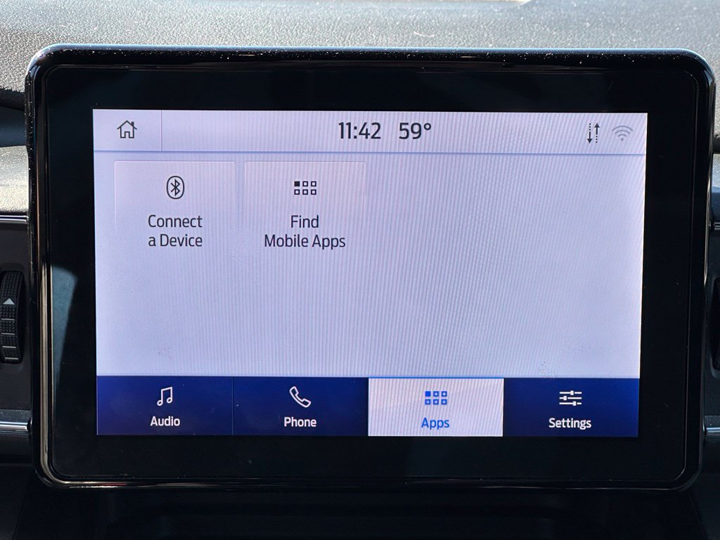 Used 2020 Ford Explorer XLT w/ Equipment Group 202A AWD/4WD image 13