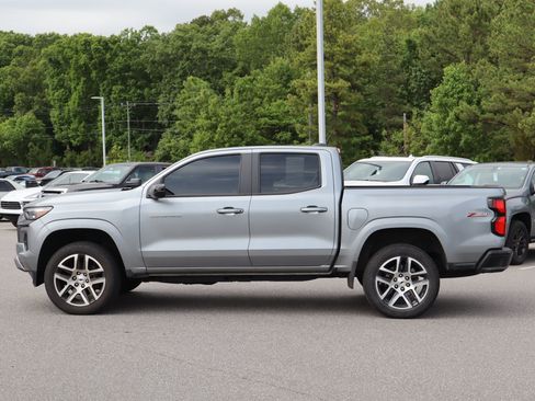Used 2023 Chevrolet Colorado Z71 w/ Z71 Convenience Package 2 AWD/4WD image 6