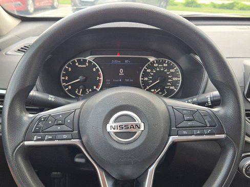 Used 2020 Nissan Altima 2.5 S FWD image 25