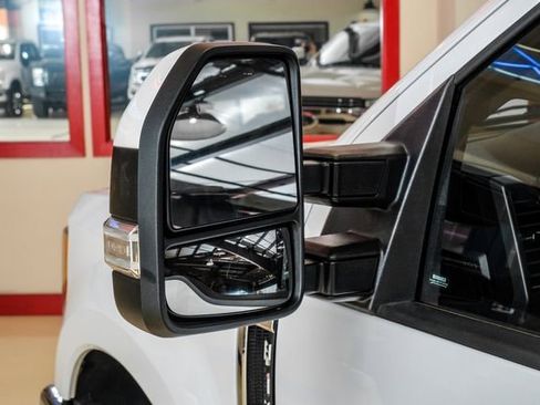 Used 2017 Ford F350 Lariat w/ Lariat Value Package AWD/4WD image 43