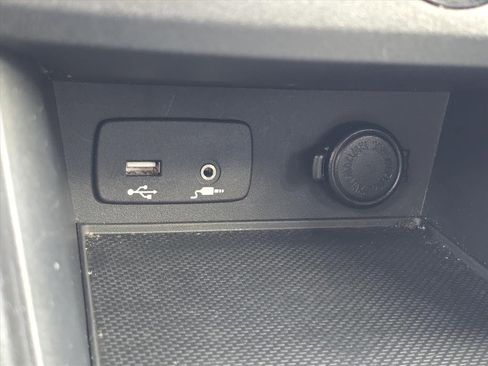 Used 2023 Subaru Crosstrek 2.0i image 21