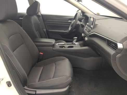 Used 2019 Nissan Altima 2.5 S FWD image 21