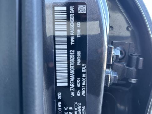 Used 2024 Alfa Romeo Giulia Sprint image 36