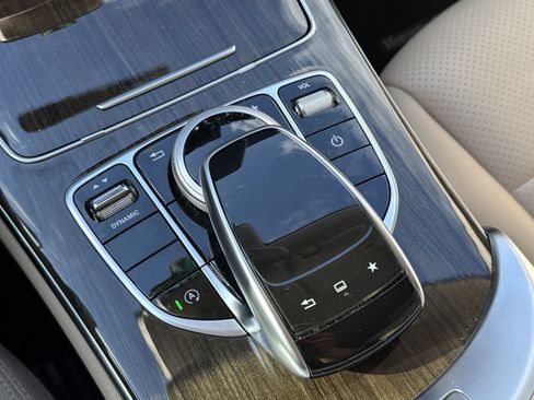 Used 2016 Mercedes-Benz C 300 Sedan image 17