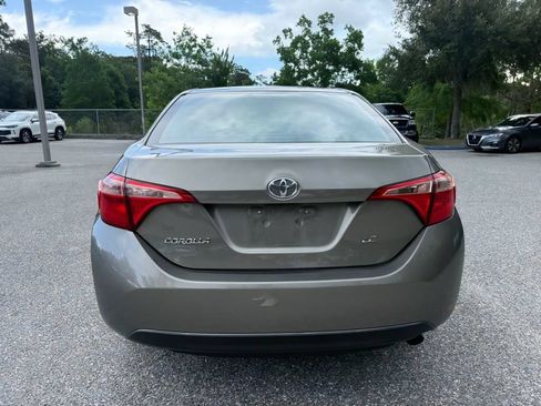 Used 2019 Toyota Corolla LE FWD image 12