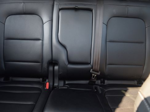 Used 2020 Ford Escape SEL image 17