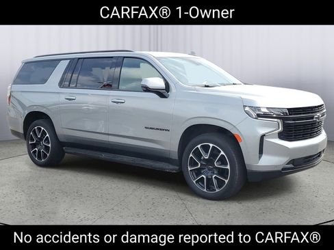 Certified 2024 Chevrolet Suburban RST w/ Luxury Package AWD/4WD image 2