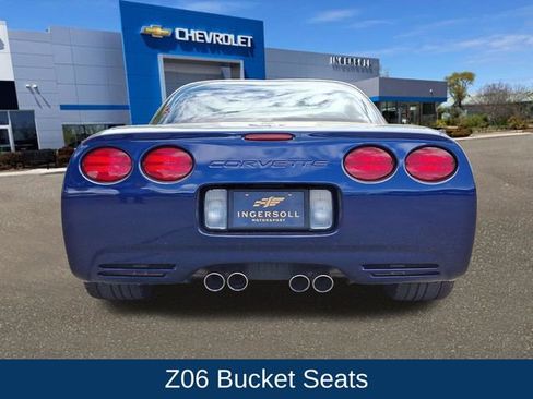 Used 2004 Chevrolet Corvette Z06 w/ Z06 Preferred Equipment Group RWD image 22