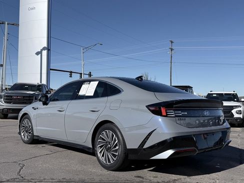 Used 2024 Hyundai Sonata Limited image 5