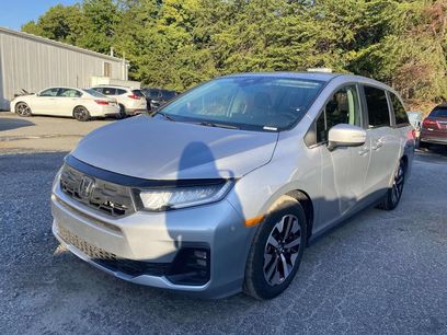 Used 2025 Honda Odyssey EX-L