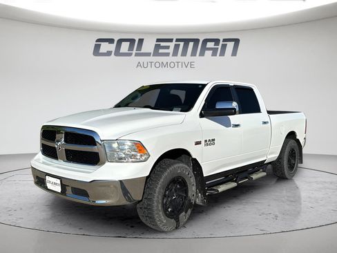 Used 2018 RAM 1500 Classic SLT AWD/4WD image 1